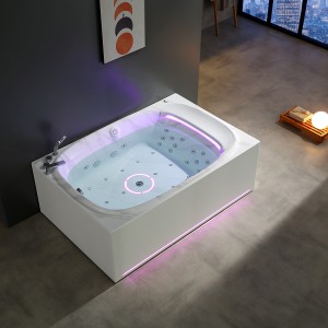 Whirlpool-Badewannen