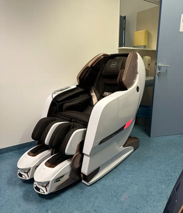 Massagesessel BODYFRIEND PHANTOM ROVO