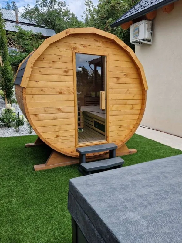 JJSPA SF225 Fasssauna im Garten