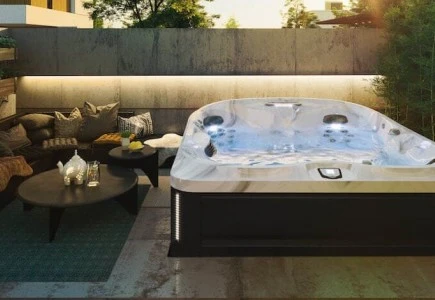 So erstellen Sie die perfekte Whirlpool-Installation im Garten