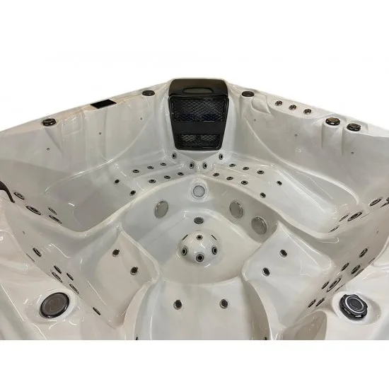 JJSPA Alpha 823 - Whirlpool