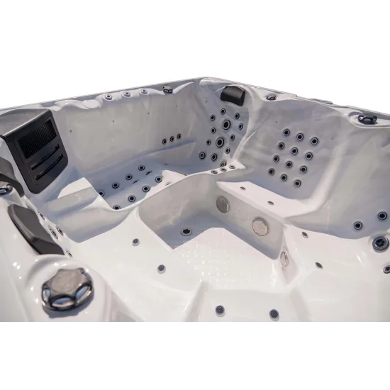 JJSPA Alpha 815 - Whirlpool